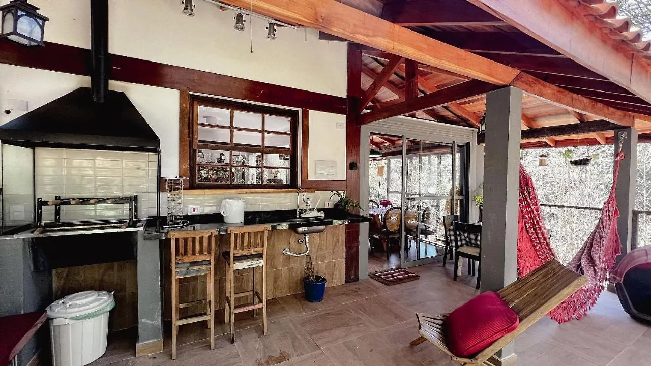 Chalé Araucária - Aconchego e tranquilidade em Campos do Jordão Chalet