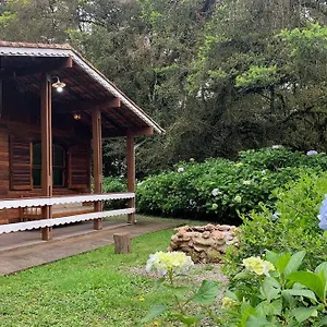 Casa de Férias Confortável Casa Com Lareira 10min Capivari, Campos do Jordão